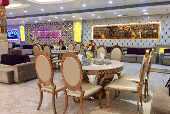 7 Heaven Banquet — grand entrance doors